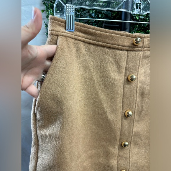 (A97)NWT Loft | Camel color fabric skirt - Picture 3 of 5